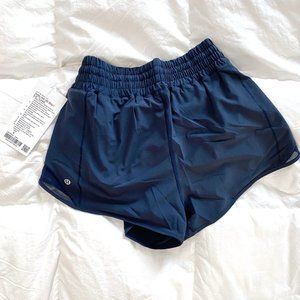 Lululemon Hotty Hot High Rise True Navy NWT 8
